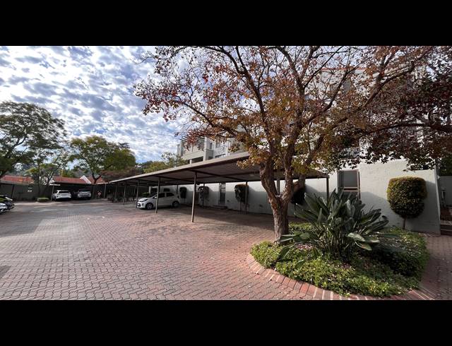 2 bed property to rent in BRYANSTON
